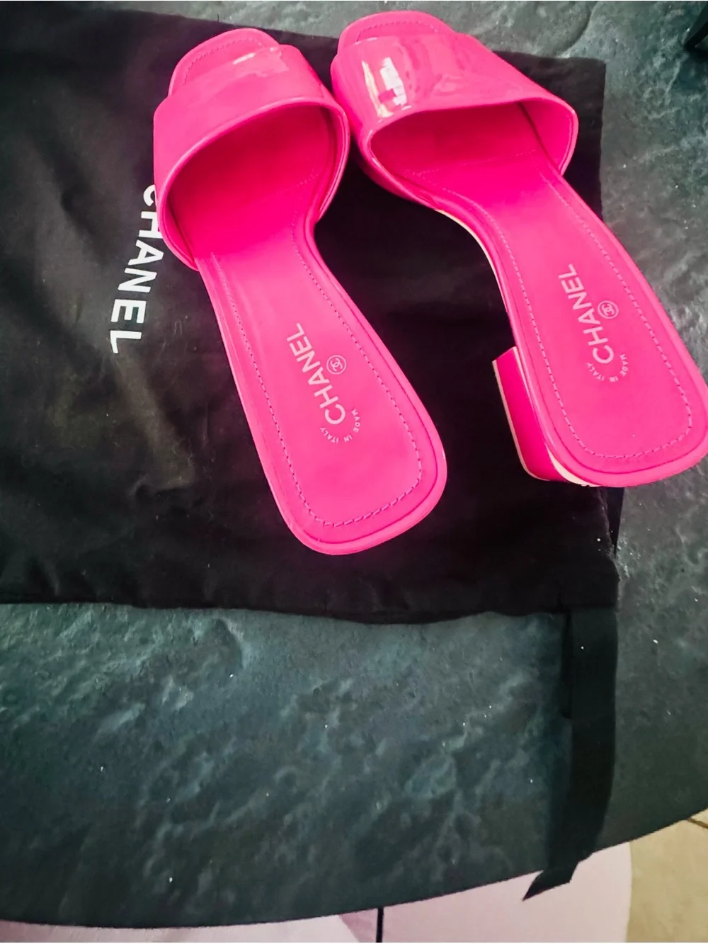 CHANEL Hot Pink Patent Slide Mules
